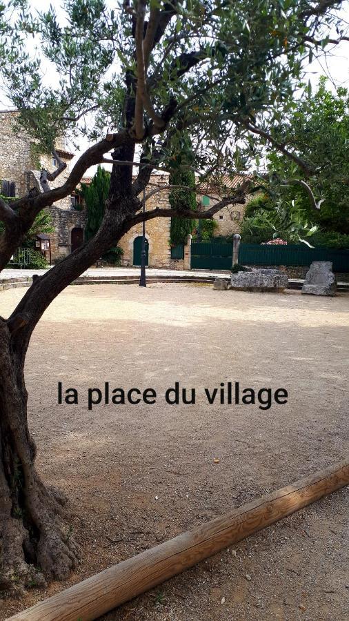 La Garde Adhemar, L'Escalier Medieval Ngoại thất bức ảnh